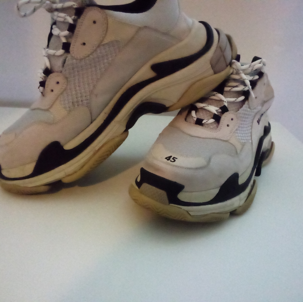 Balanciaga Sneakers